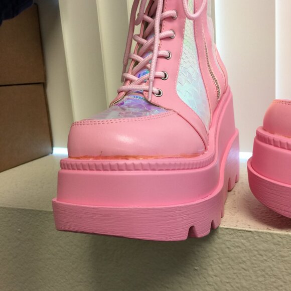 Worn once- Cape Robbin Pink Poison Platforms Boots in Pink/7 - Picture 9 of 12